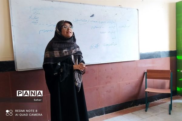 برگزاری کارگاه خبرنویسی ویژه خبرنگاران دختر شهرستان کاشمر