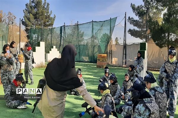 مسابقات پینت‌بال دانش ‌آموزان هنرستان بصیرت