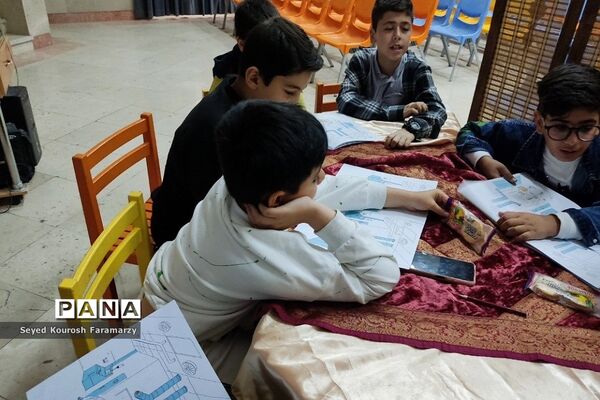 کافه‌ای به رنگ کتاب در شهرستان‌ شهریار