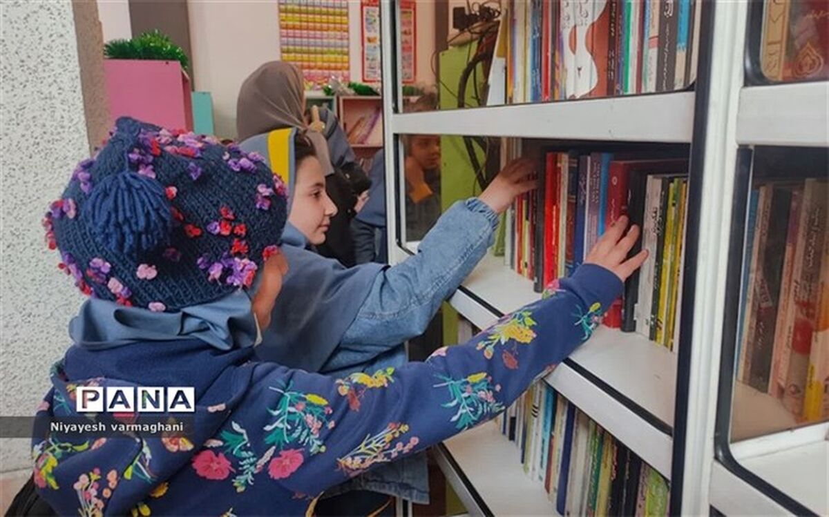 هفته کتاب و کتابخوانی یک  بازه زمانی مغتنم فرهنگی  در اختیار  مدارس است