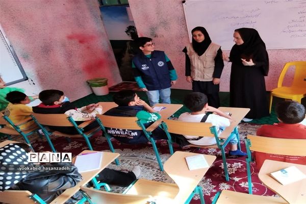 دوره سواد رسانه ویژه دانش‌آموزان در محمودآباد