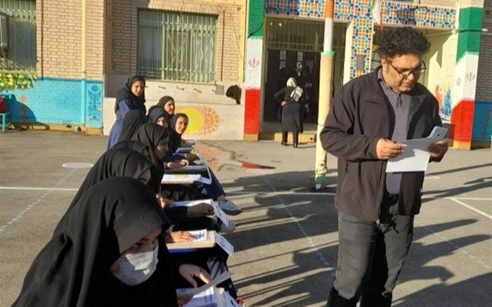 تعامل اولیا و مربیان آینده بهتری را برای دانش آموزان رقم می زند