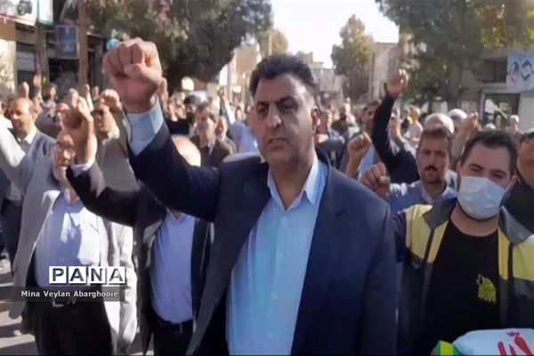 راهپیمایی حمایت از مردم بی دفاع غزه در شهرستان پیشوا