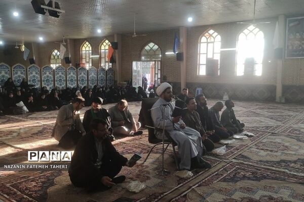 اعزام دانش‌آموزان دختر مدارس فشافویه به اردوی راهیان نور