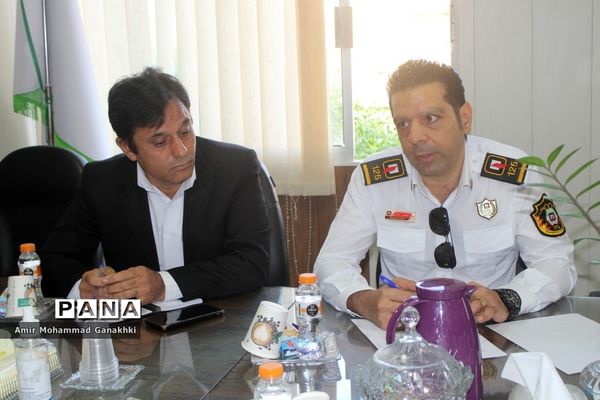 نشست کمیته استانی مانور زلزله در آموزش و پرورش استان بوشهر