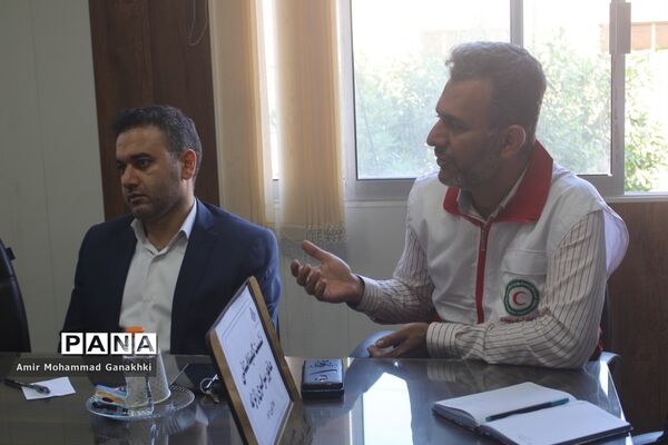 نشست کمیته استانی مانور زلزله در آموزش و پرورش استان بوشهر