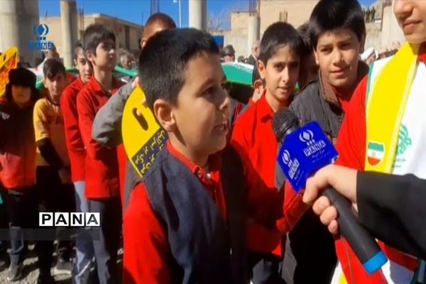 مردم شهرستان فریدونشهر همزمان با سراسر کشور برای ابراز همدردی با مردم مظلوم فلسطین به خیابان‌ها آمدند