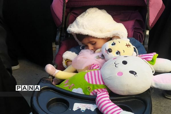 پویش فریاد عروسک‌ها در شهرضا