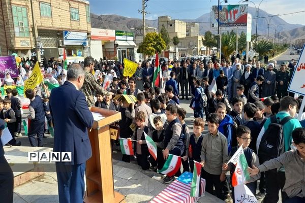 حضور دانش‌آموزان طارمی در حمایت از کودکان فلسطین