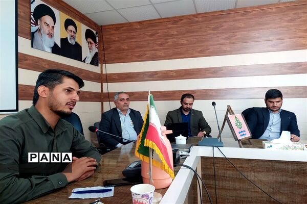 بازدید رئیس سازمان دانش‌آموزی خراسان جنوبی از مدارس نهبندان