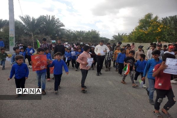 حضور پرشور دانش‌آموزان بشاگرد در حمایت از ملت مظلوم غزه