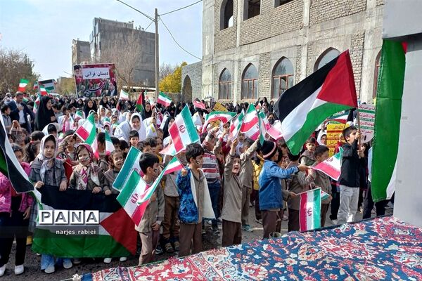 خروش فاروجی‌ها برای اعلام بیزاری ومحکومیت جنایات اسرائیل