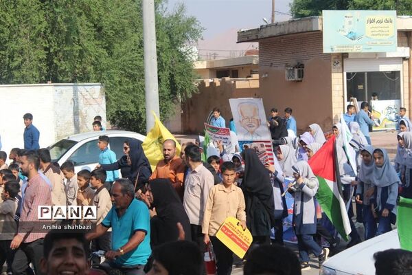 تجمع دانش‌آموزان آغاجاری در حمایت از کودکان مظلوم فلسطین