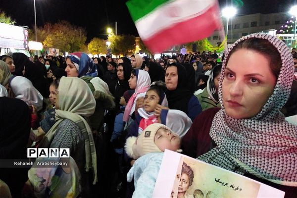 مراسم تجمع و راهپیمایی  از کودکان مظلوم فلسطین در آباده