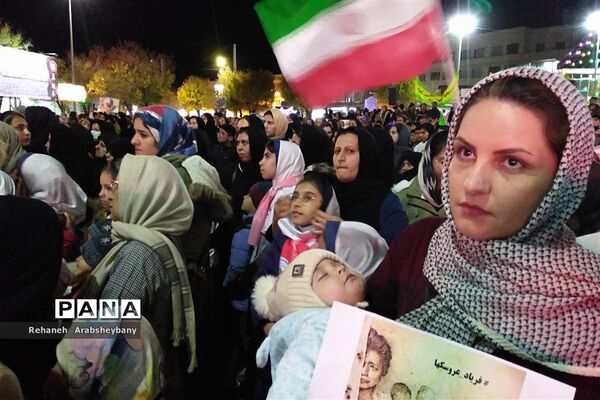 مراسم تجمع و راهپیمایی  از کودکان مظلوم فلسطین در آباده