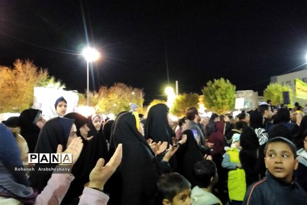 مراسم تجمع و راهپیمایی  از کودکان مظلوم فلسطین در آباده