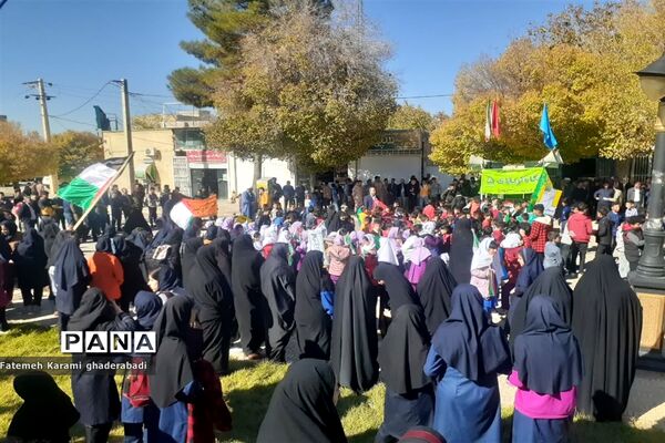 تجمع مردم قادراباد در دفاع از فلسطین و محکومیت جنایت های رژیم صهیونیستی