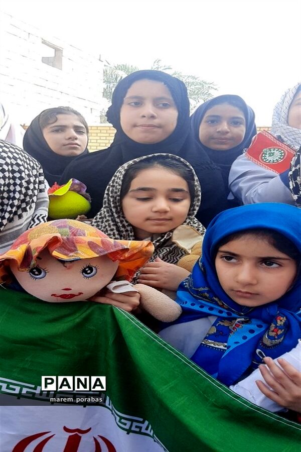 تجمع دانش‌آموزان شادگانی در حمایت از کودکان مظلوم غزه