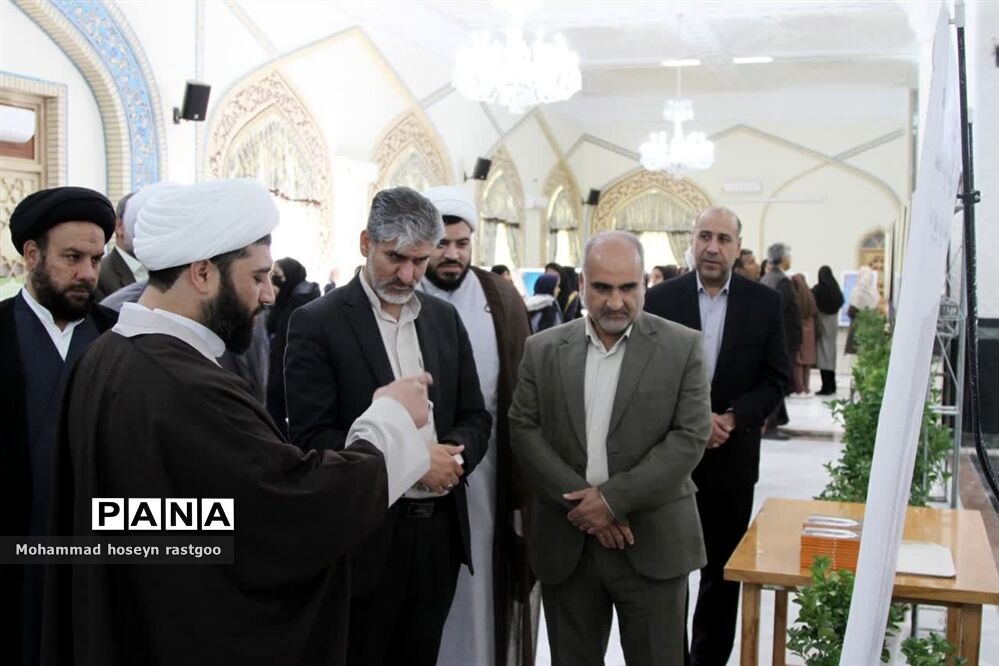 افتتاح نمایشگاه ایران مرز پرگهر