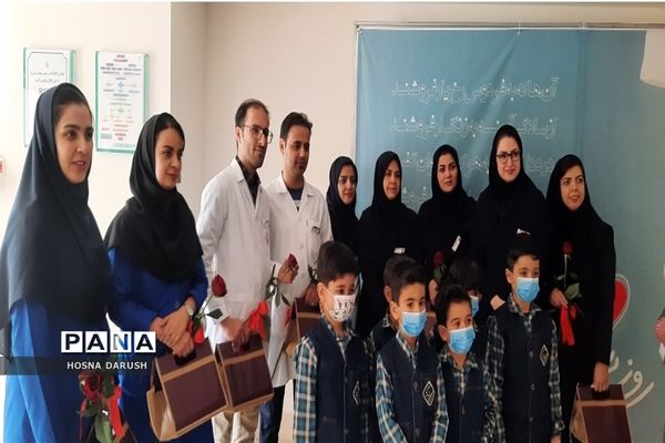 مراسم تقدیر از پرستاران بیمارستان ناظران