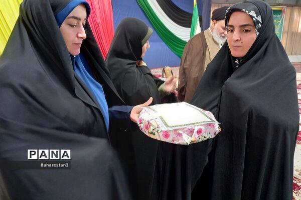 گرامیداشت ولادت حضرت زینب(س) و روز پرستار در ناحیه ۲ بهارستان