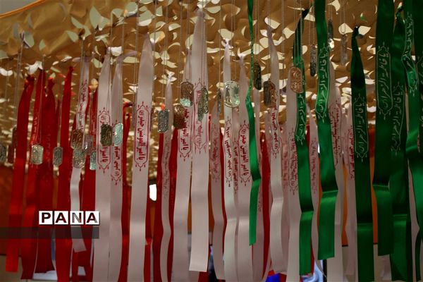 نمایشگاه یاریگران زندگی در کانون پرورش فکری کودکان و نوجوانان