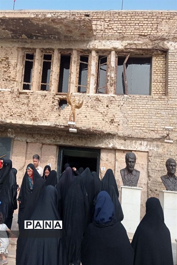 حس وحال دانش‌آموزان منطقه امامزاده در اردوی راهیان نور