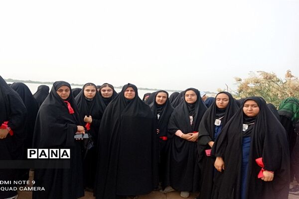 حس وحال دانش‌آموزان منطقه امامزاده در اردوی راهیان نور