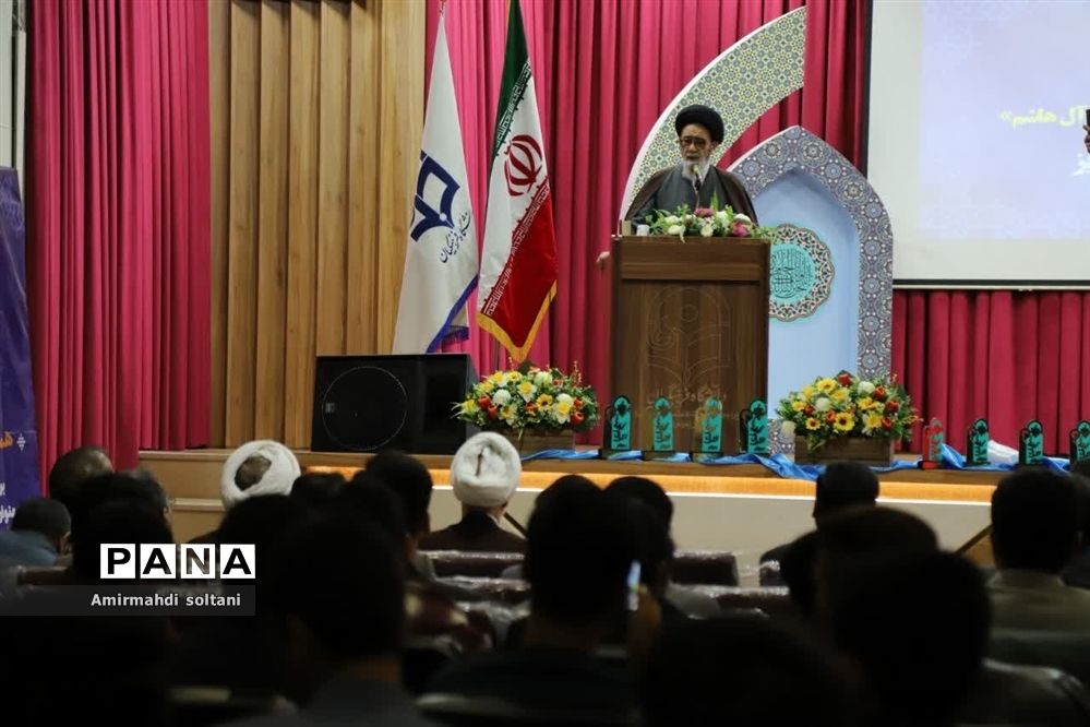 آئین تجلیل از حافظان قرآن کریم دانشگاه فرهنگیان تبریز