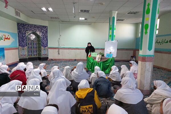 کارگاه آموزشی مهارت نه گفتن در برابر اعتیاد در آموزشگاه کوثر شهر جوادآباد