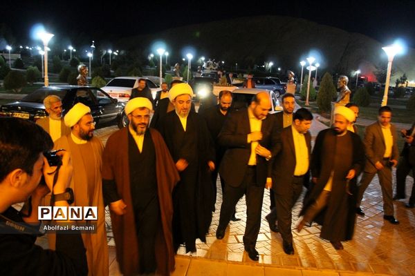 بازدید معاون اجرایی رئیس جمهوری از نمایشگاه «روایت پیشرفت» در قم