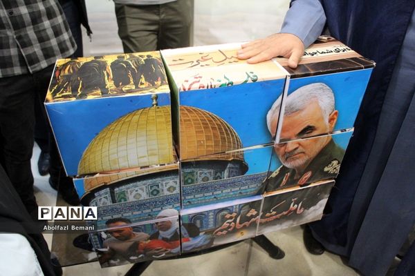 بازدید معاون اجرایی رئیس جمهوری از نمایشگاه «روایت پیشرفت» در قم