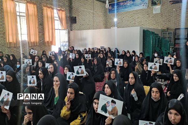 اعزام دانش‌آموزان شهرستان مانه و سملقان به راهیان نور