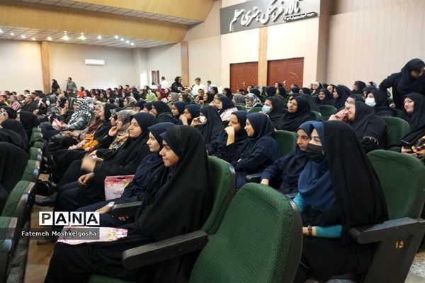 تجلیل از ستارگان قرآنی ناحیه 3 شیراز