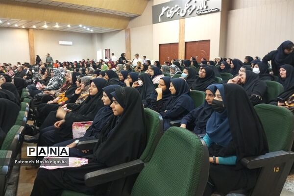 تجلیل از ستارگان قرآنی ناحیه 3 شیراز