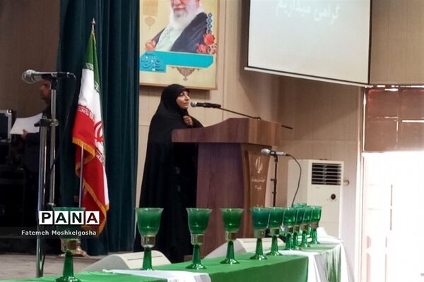 تجلیل از ستارگان قرآنی ناحیه 3 شیراز