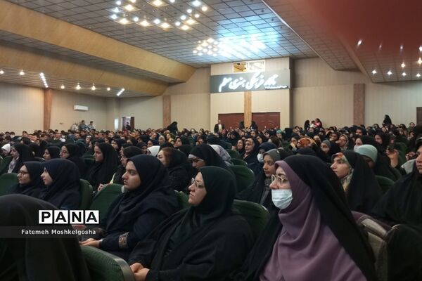 تجلیل از ستارگان قرآنی ناحیه 3 شیراز
