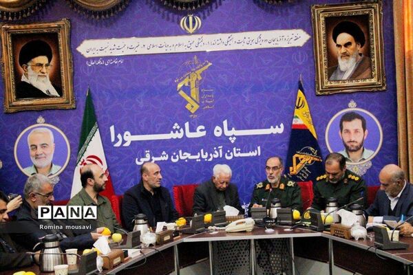 نشست خبری فرمانده سپاه عاشورا به‌مناسبت هفته بسیج