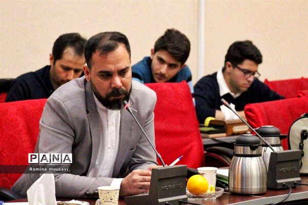 نشست خبری فرمانده سپاه عاشورا به‌مناسبت هفته بسیج