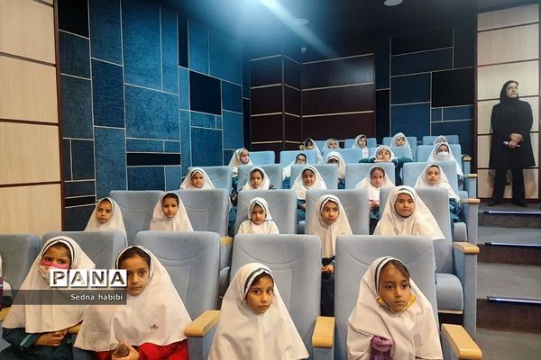 جشنواره ملی فراگیر نخستین واژه، آب ویژه دختران  در رودهن