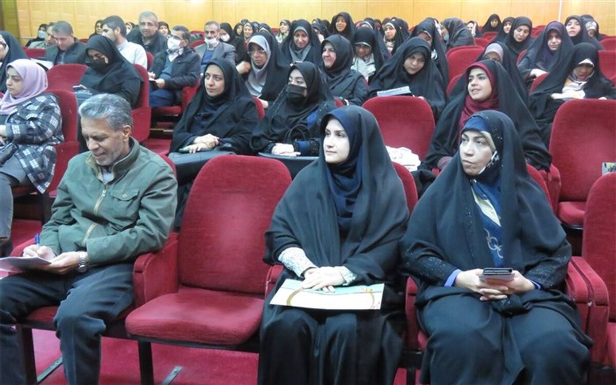 تربیت اخلاقی سه بعد شناختی، عاطفی و عملی دارد