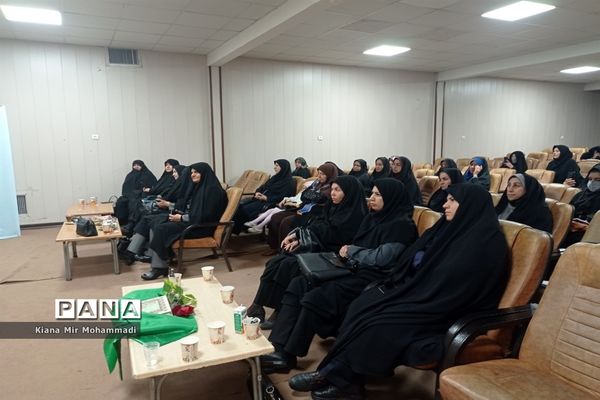 برگزاری کارگاه آسیب‌شناسی فرهنگی و تربیتی