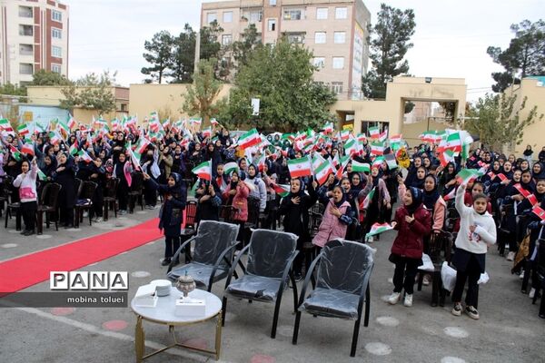 جشن میلاد حضرت زینب در آموزشگاه فرزانگان ناحیه یک بهارستان