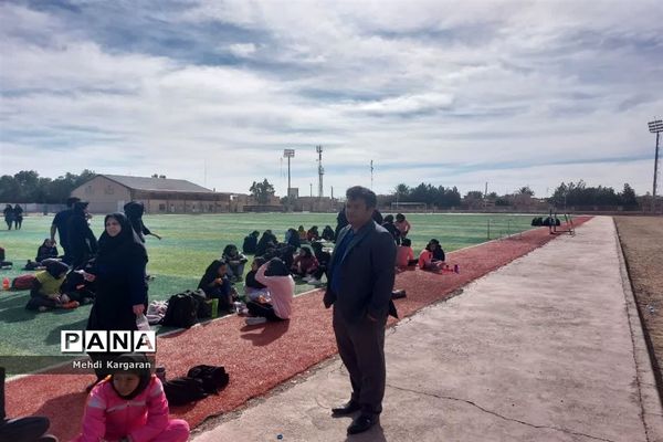 مسابقات دومیدانی انتخابی استان ویژه دانش‌آموزان دختر