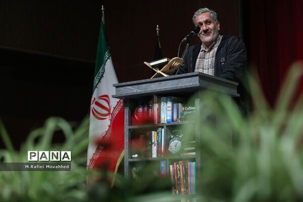 رونمایی از 42 عنوان کتاب کودک در قم