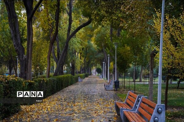 طراوت باران در اصفهان پاییزی
