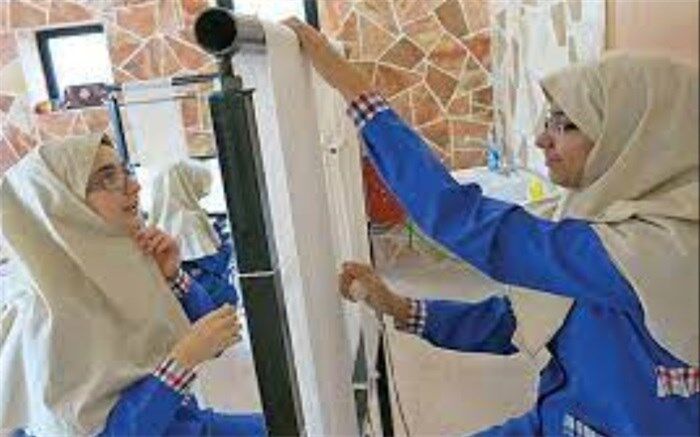 کارگاه‌های خلاقیت و کارآفرینی در مدارس ایجاد شوند