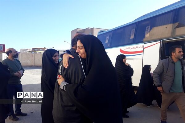 اعزام دانش‌آموزان ناحیه یک قم به اردوی راهیان نور