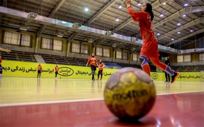 بانوان هندبالیست به مسابقات قهرمانی زنان جهان اعزام می‌شوند