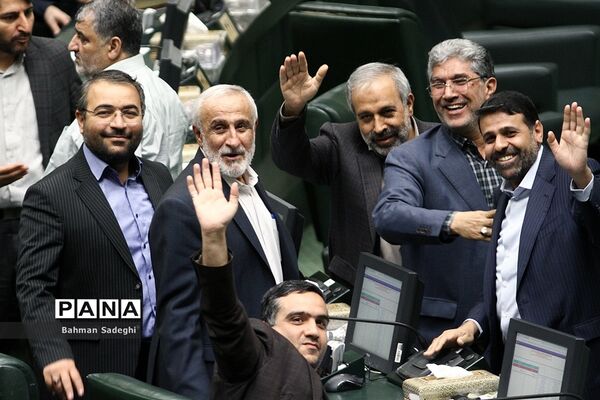 صحن علنی مجلس شورای اسلامی- ۳۰ آبان